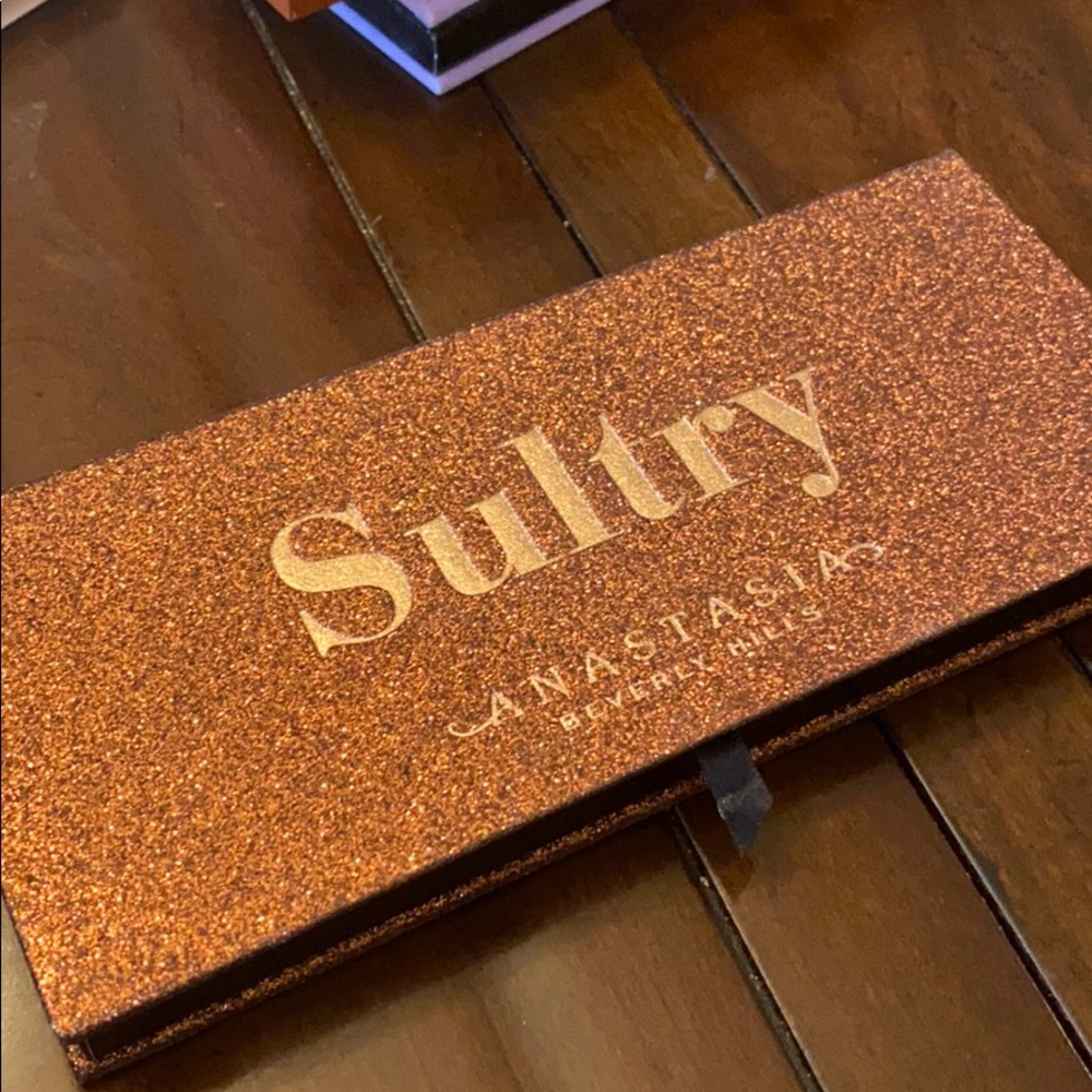 Anastasia Sultry Palette